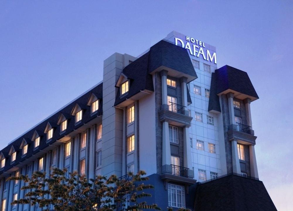 فندق سيمارانغفي  فندق دافام سيمارانج المظهر الخارجي الصورة